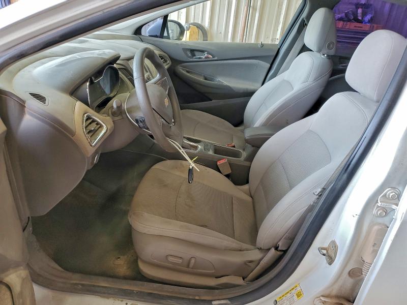Photo 7 from auction – 2017 CHEVROLET CRUZE LT with VIN 3G1BE6SM0HS575239