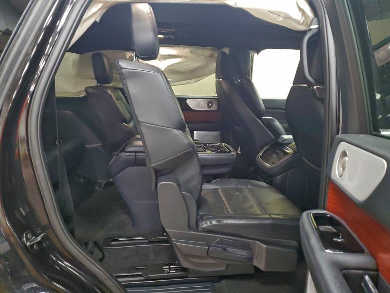 Photo 11 from auction – 2024 LINCOLN NAVIGATOR with VIN 5LMJJ2LG9REL01459