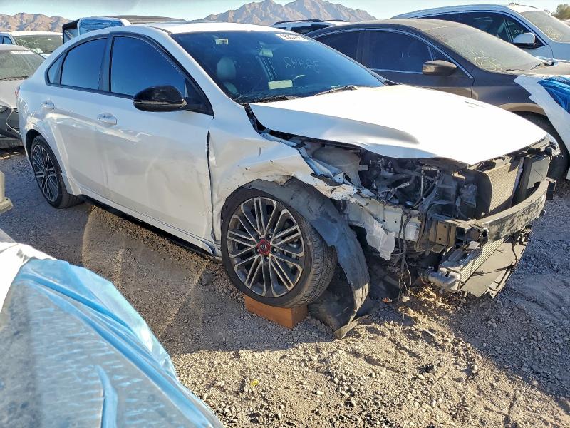 Photo 4 from auction – 2021 KIA FORTE GT with VIN 3KPF44AC8ME358586