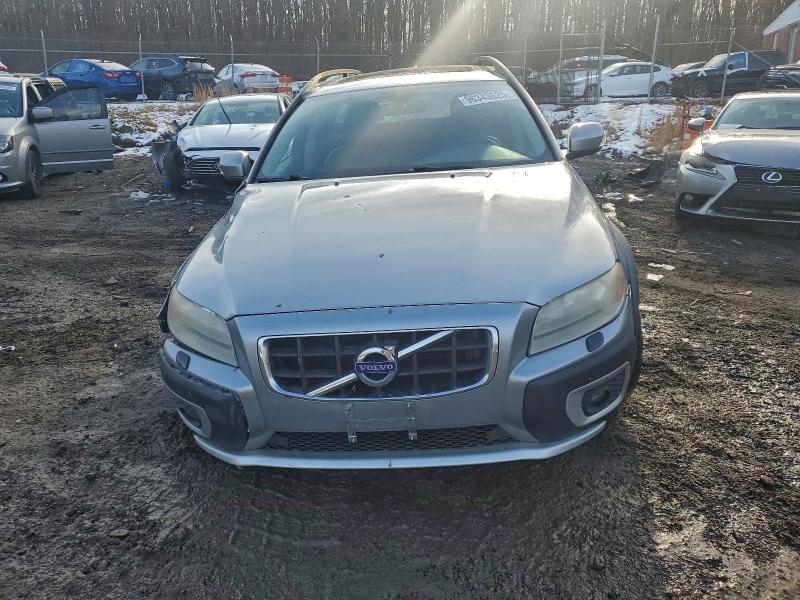 Photo 5 from auction – 2011 VOLVO XC70 3.2 with VIN YV4940BZ4B1097835