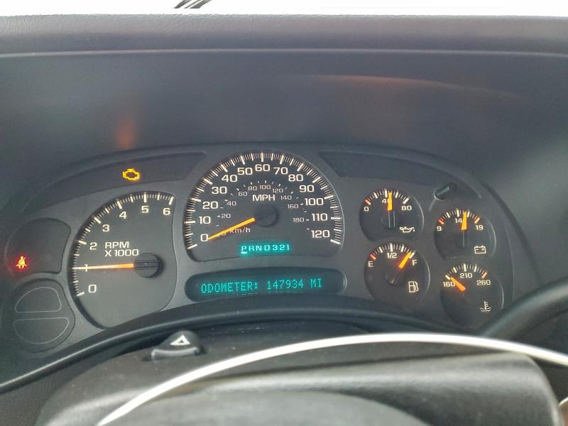 Photo 9 from auction – 2004 CHEVROLET SILVERADO with VIN 2GCEC19V741300288