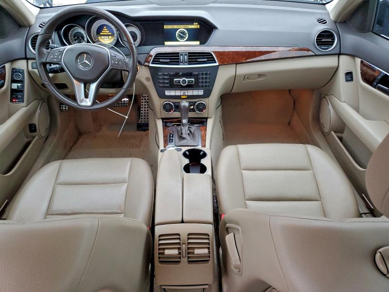 Photo 8 from auction – 2012 MERCEDES-BENZ C 300 4MAT with VIN WDDGF8BB7CA648496