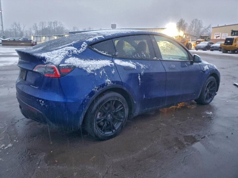 Photo 3 from auction – 2021 TESLA MODEL Y with VIN 5YJYGDEE1MF064145