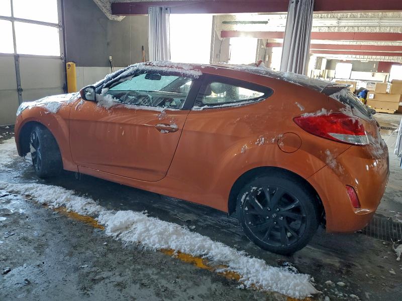 Photo 2 from auction – 2016 HYUNDAI VELOSTER with VIN KMHTC6AD0GU260552