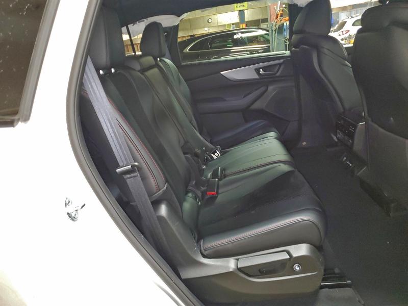 Photo 11 from auction – 2022 ACURA MDX TYPE S with VIN 5J8YD8H93NL003149