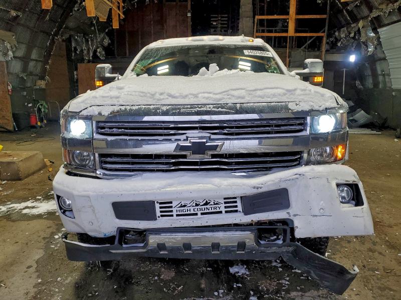 Photo 5 from auction – 2016 CHEVROLET SILVERADO with VIN 1GC4K1E87GF287795