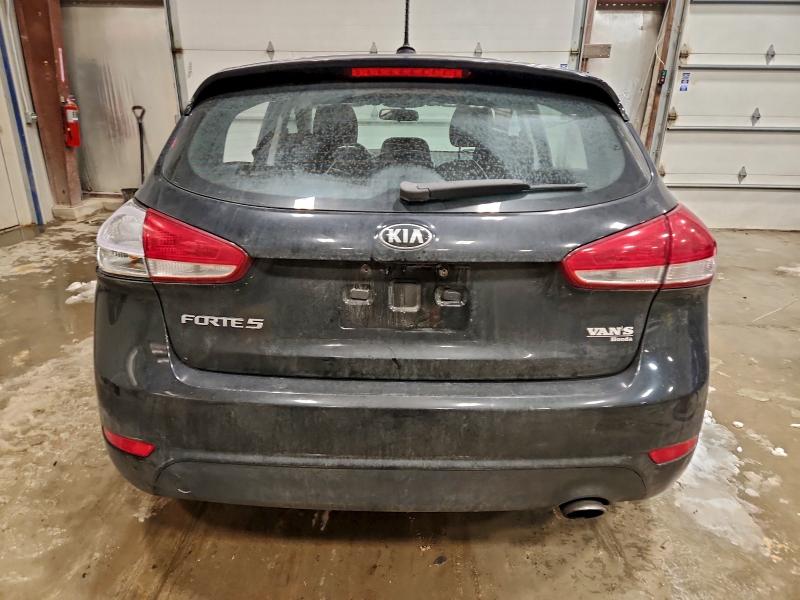 Photo 6 from auction – 2016 KIA FORTE LX with VIN KNAFK5A85G5650572