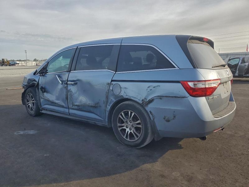 Photo 2 from auction – 2011 HONDA ODYSSEY EX with VIN 5FNRL5H64BB065989