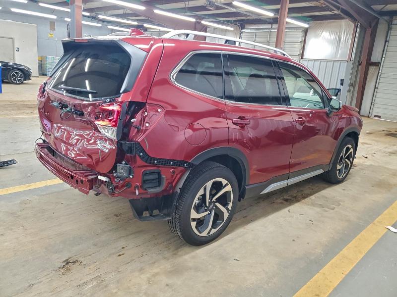 Photo 3 from auction – 2023 SUBARU FORESTER T with VIN JF2SKARC9PH548226