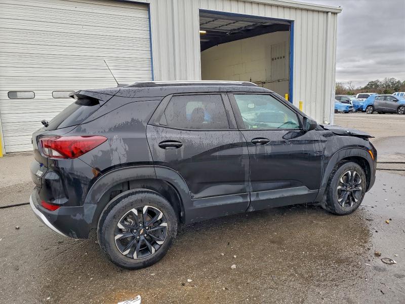 Photo 3 from auction – 2021 CHEVROLET TRAILBLAZE with VIN KL79MPSL3MB062236