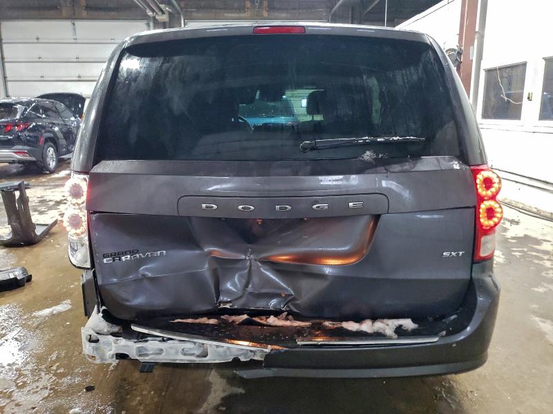 Photo 6 from auction – 2018 DODGE GRAND CARA with VIN 2C4RDGCG3JR173743