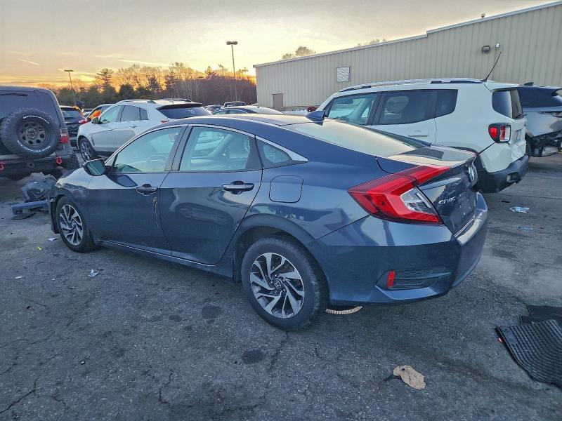 Photo 2 from auction – 2017 HONDA CIVIC EX with VIN 19XFC2F75HE226944