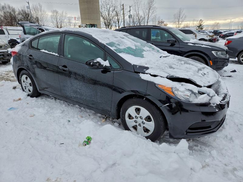 Photo 4 from auction – 2016 KIA FORTE LX with VIN KNAFK4A63G5611908
