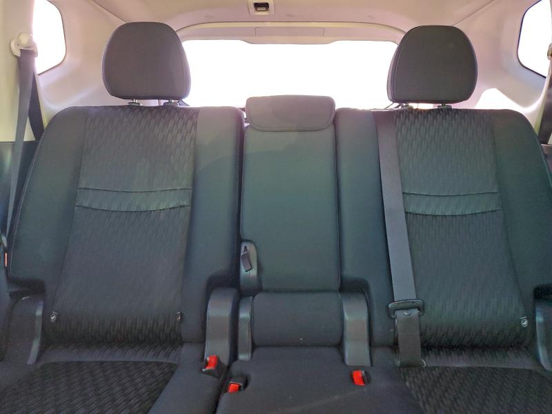 Photo 10 from auction – 2017 NISSAN ROGUE S with VIN KNMAT2MT7HP570463