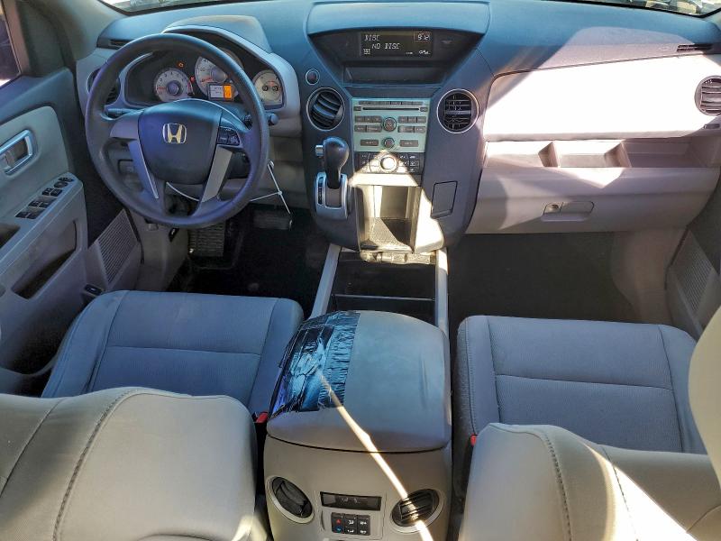 Photo 8 from auction – 2011 HONDA PILOT LX with VIN 5FNYF3H23BB007649