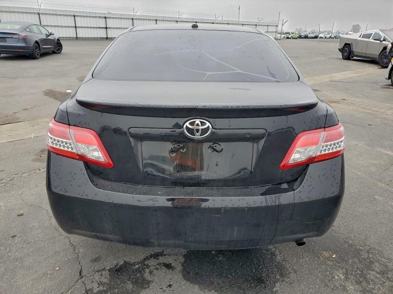 Photo 6 from auction – 2011 TOYOTA CAMRY BASE with VIN JTNBF3EKXB3007585