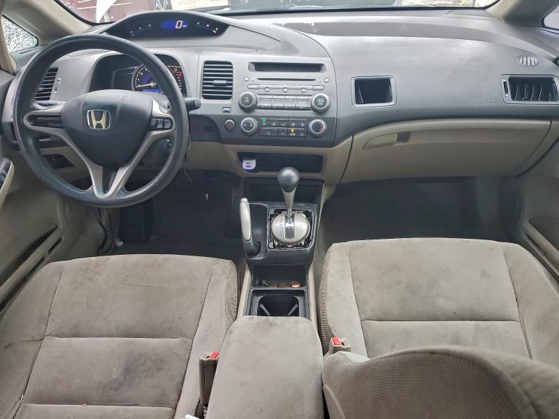 Photo 8 from auction – 2010 HONDA CIVIC LX with VIN 19XFA1F55AE079013