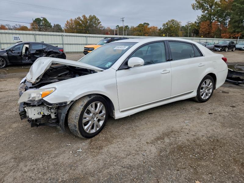 TOYOTA AVALON BAS 2011 with VIN 4T1BK3DBXBU382481 - Photo from auction