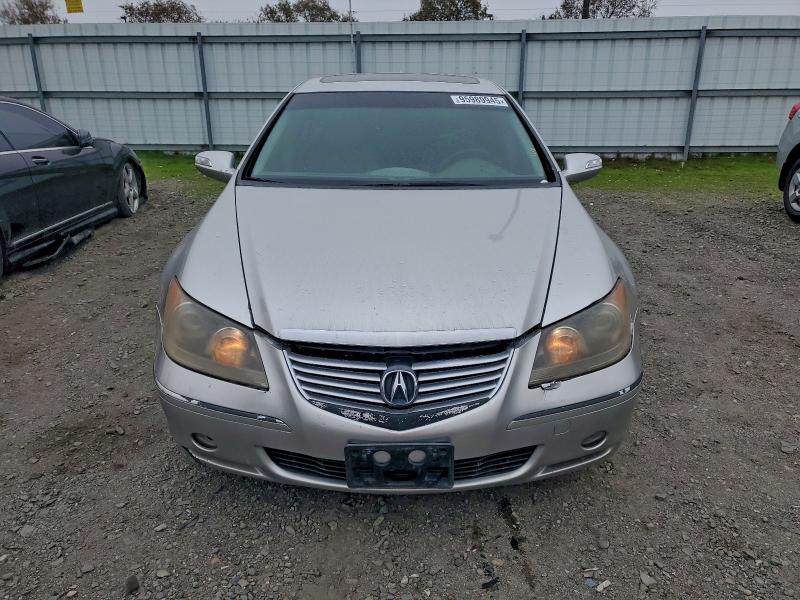 Photo 5 from auction – 2006 ACURA RL with VIN JH4KB16536C008580
