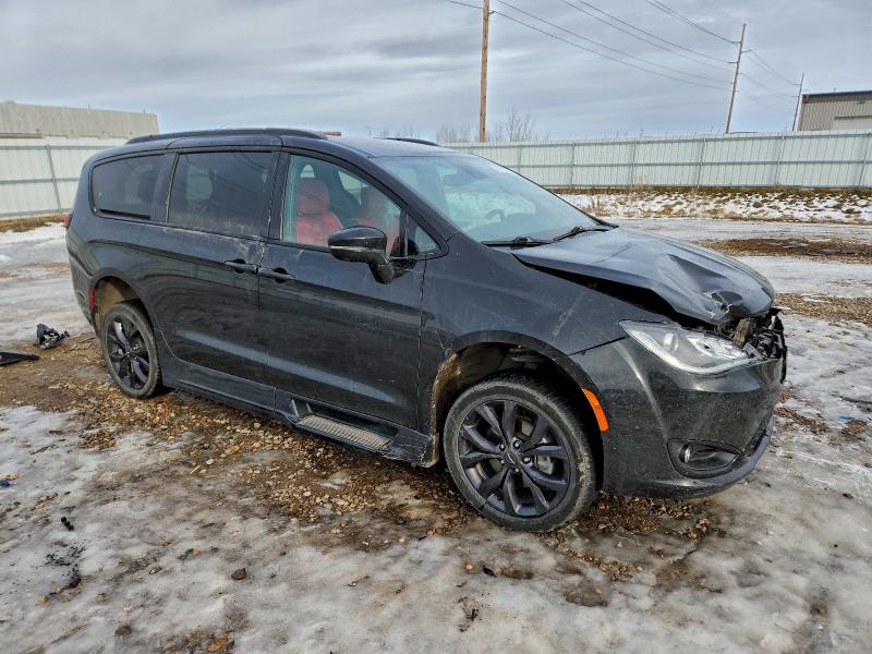 Photo 4 from auction – 2020 CHRYSLER PACIFICA with VIN 2C4RC1GG8LR190244