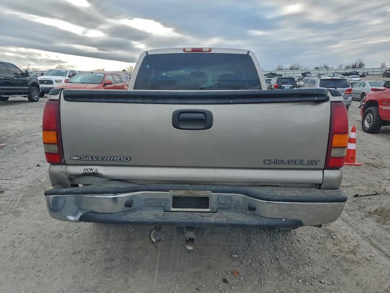 Photo 6 from auction – 2001 CHEVROLET SILVERADO with VIN 2GCEC19T911133359
