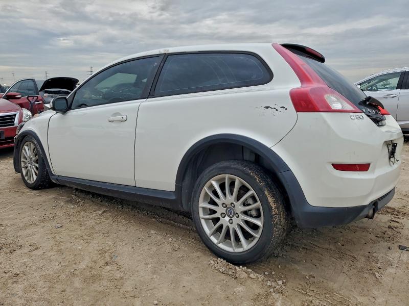 Фото 2 с аукциона – 2011 VOLVO C30 T5 с VIN YV1672MK6B2247361