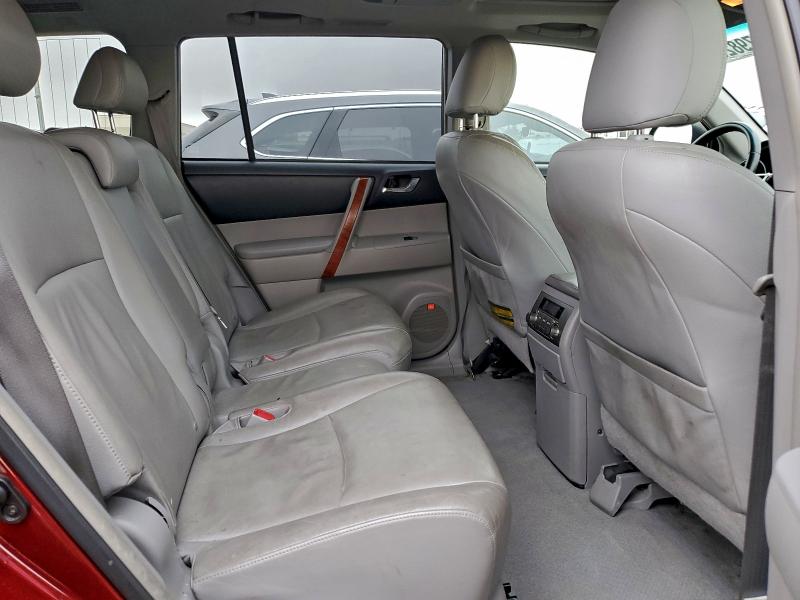 Photo 11 from auction – 2008 TOYOTA HIGHLANDER with VIN JTEDS42A382032610