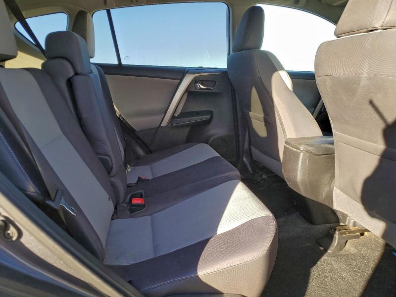 Photo 11 from auction – 2014 TOYOTA RAV4 XLE with VIN 2T3WFREV4EW104382