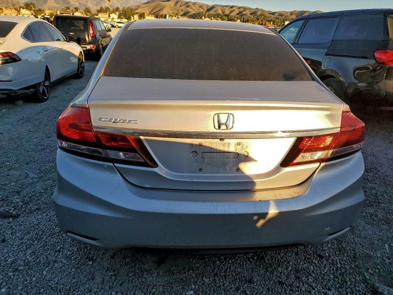 Photo 6 from auction – 2014 HONDA CIVIC LX with VIN 19XFB2F53EE213722