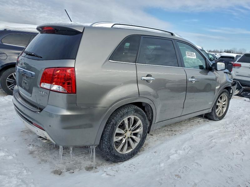 Photo 3 from auction – 2012 KIA SORENTO SX with VIN 5XYKWDA23CG240625
