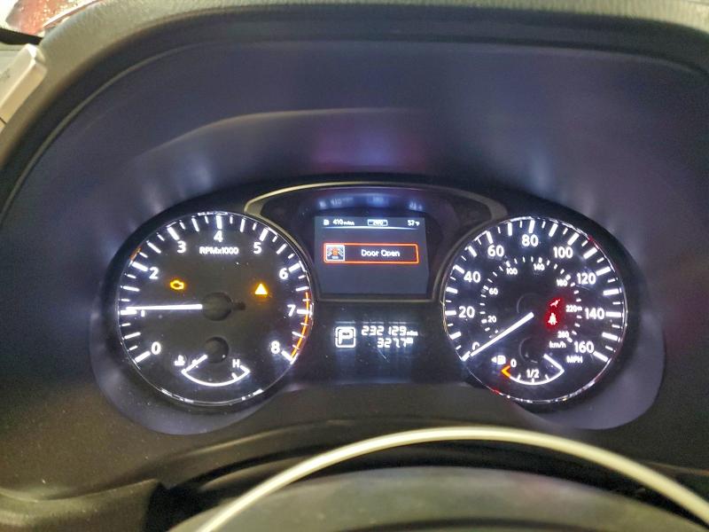 Photo 9 from auction – 2014 NISSAN PATHFINDER with VIN 5N1AR2MM2EC637864