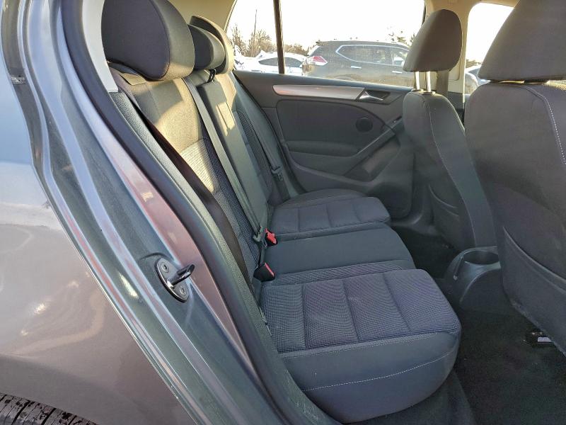 Photo 10 from auction – 2012 VOLKSWAGEN GOLF with VIN WVWDB7AJ3CW330132