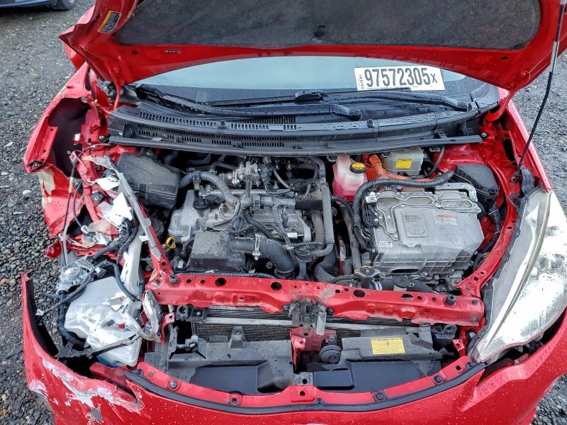 Photo 11 from auction – 2014 TOYOTA PRIUS C with VIN JTDKDTB30E1571415
