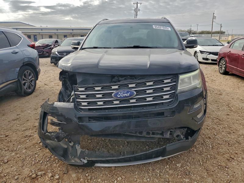 Photo 5 from auction – 2017 FORD EXPLORER with VIN 1FM5K7D83HGA57641