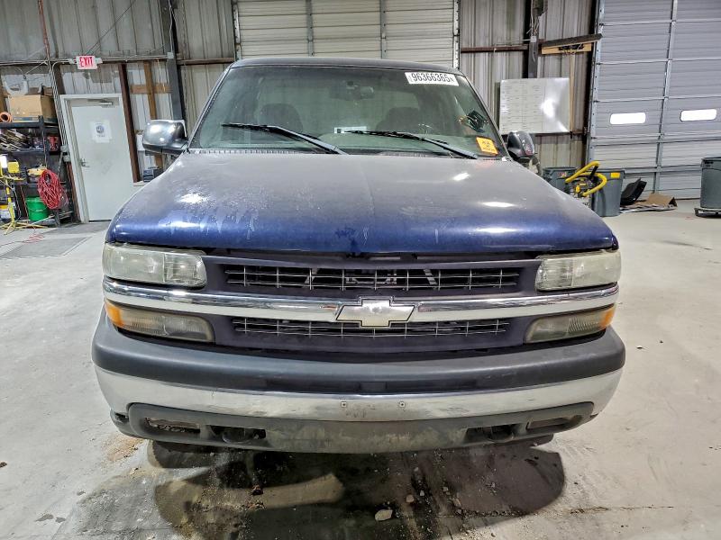Photo 5 from auction – 2002 CHEVROLET SILVERADO with VIN 2GCEK19TX21335664