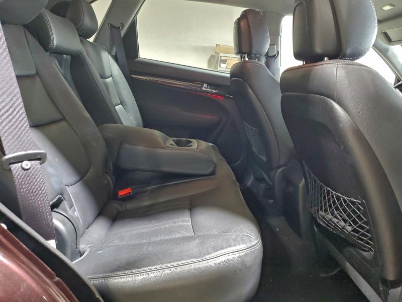 Photo 11 from auction – 2013 KIA SORENTO EX with VIN 5XYKUCA63DG386690