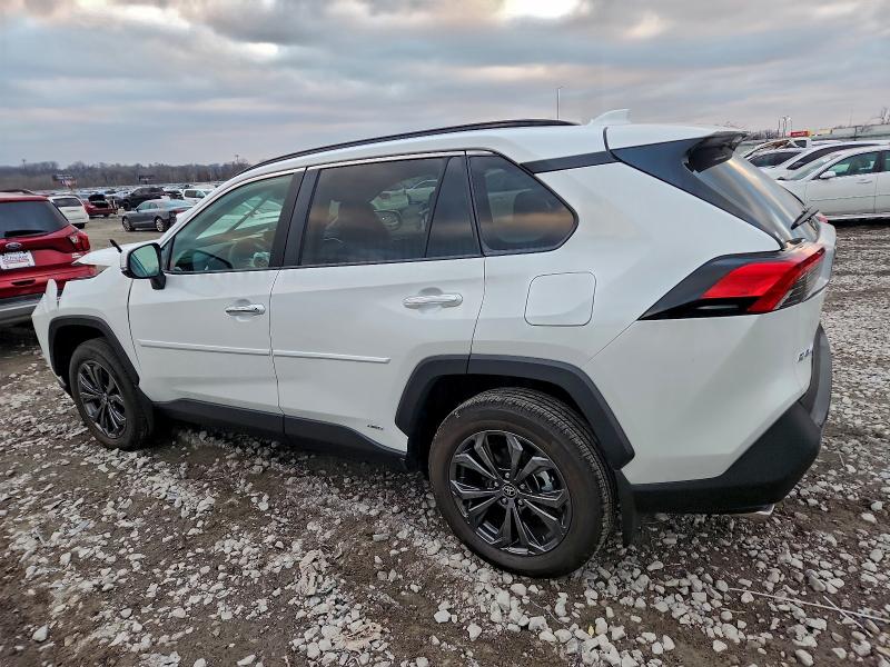 Photo 2 from auction – 2024 TOYOTA RAV4 LIMIT with VIN 4T3D6RFV3RU152838