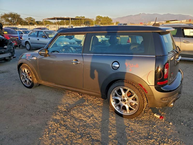Photo 2 from auction – 2010 MINI COOPER S C with VIN WMWMM3C56ATZ33350