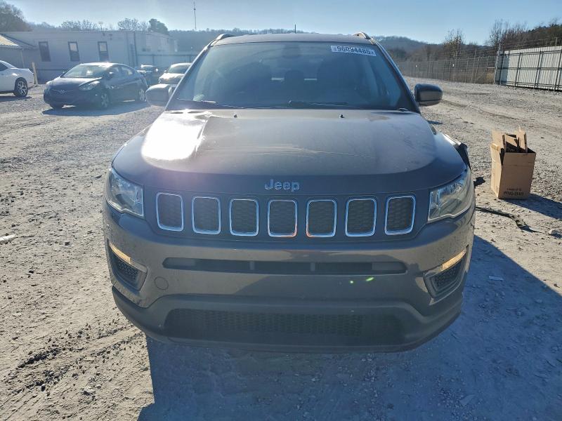 Photo 5 from auction – 2018 JEEP COMPASS SP with VIN 3C4NJDAB6JT135403