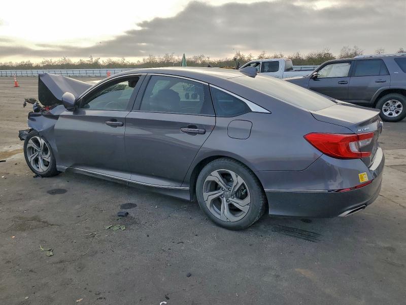Photo 2 from auction – 2018 HONDA ACCORD EXL with VIN 1HGCV2F51JA039724
