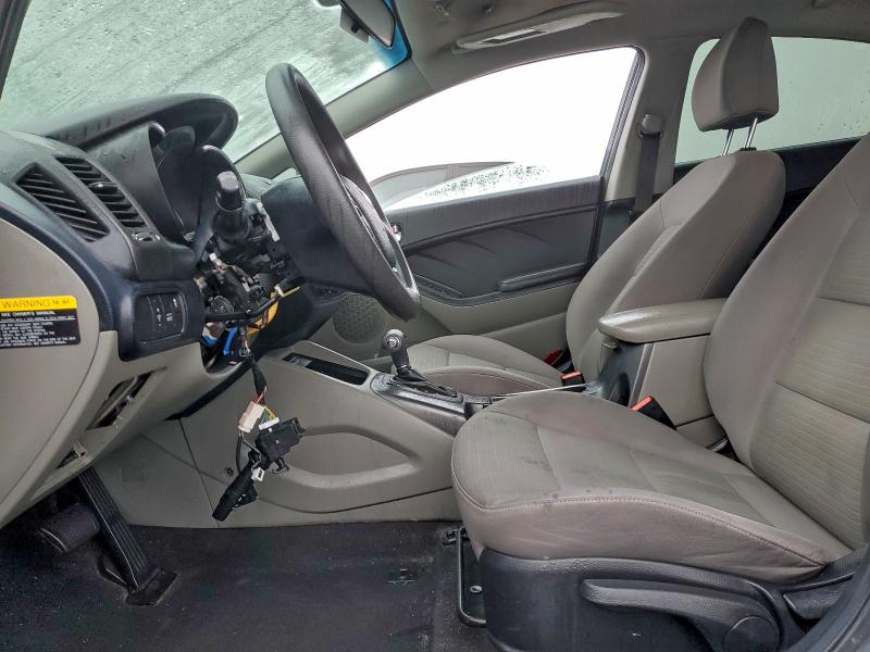 Photo 7 from auction – 2016 KIA FORTE LX with VIN KNAFX4A64G5537397