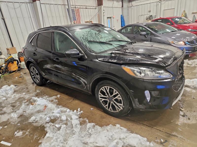 Photo 4 from auction – 2020 FORD ESCAPE SEL with VIN 1FMCU0H64LUA14969