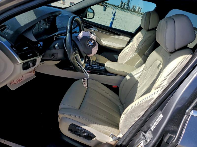 Photo 7 from auction – 2017 BMW X5 with VIN 5UXKR2C39H0W44056