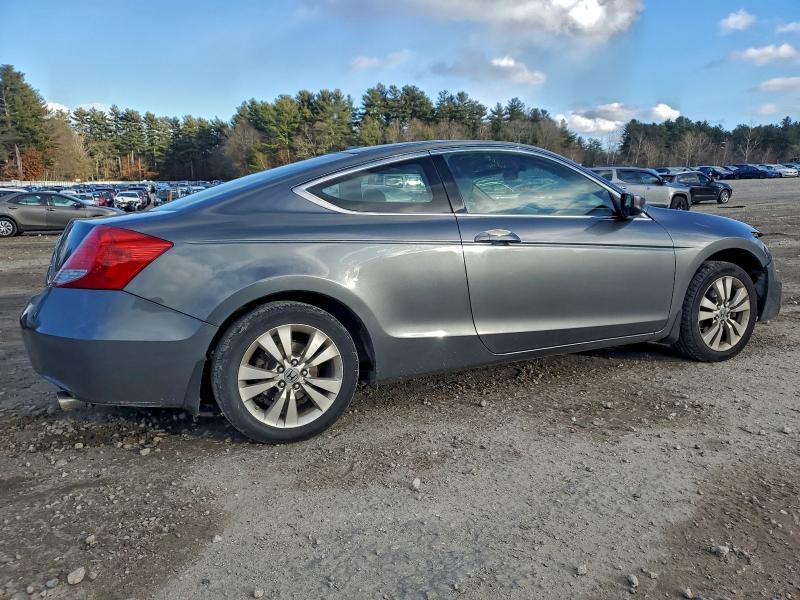 Photo 3 from auction – 2011 HONDA ACCORD EXL with VIN 1HGCS1B83BA008947