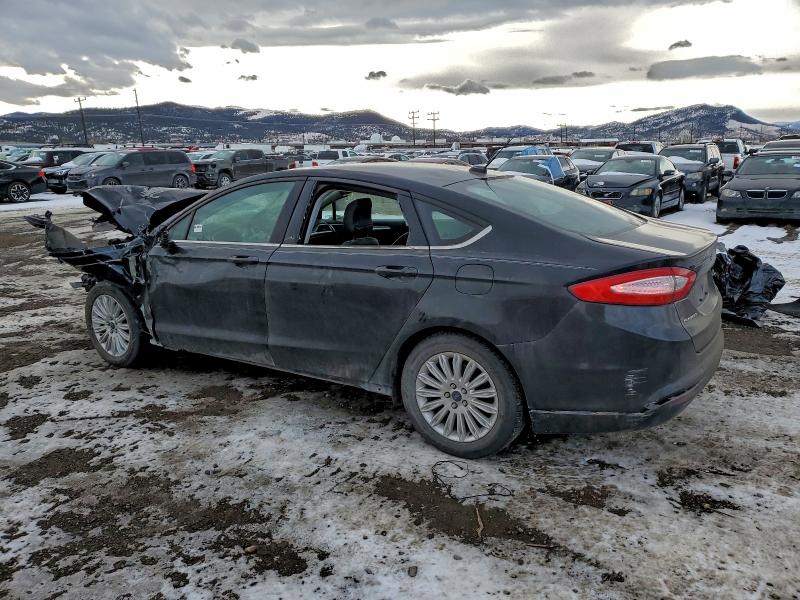 Photo 2 from auction – 2016 FORD FUSION with VIN 3FA6P0LU3GR349934