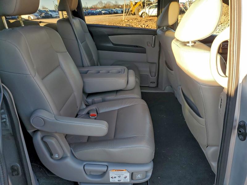 Photo 11 from auction – 2011 HONDA ODYSSEY TO with VIN 5FNRL5H94BB020383