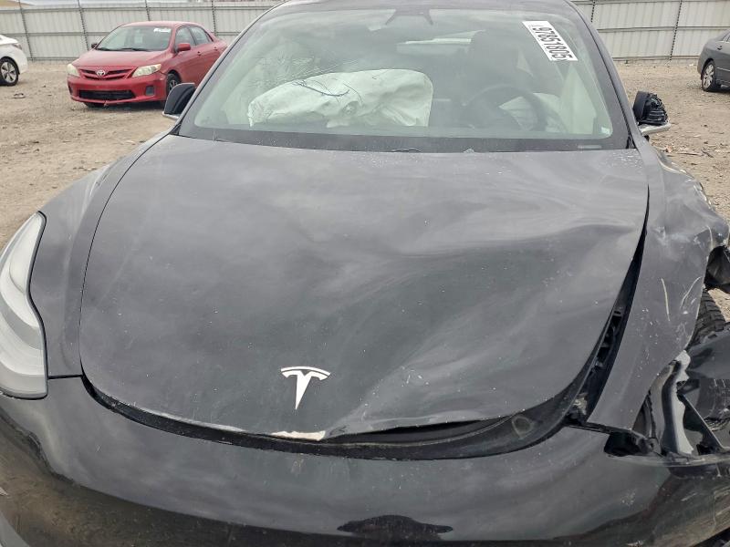 Photo 11 from auction – 2018 TESLA MODEL 3 with VIN 5YJ3E1EA6JF157475