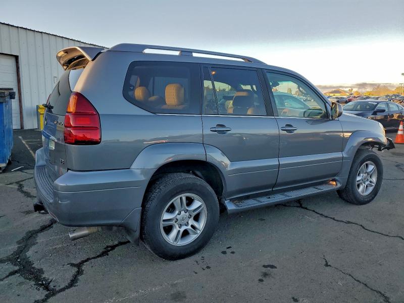 Photo 3 from auction – 2006 LEXUS GX 470 with VIN JTJBT20X260124639