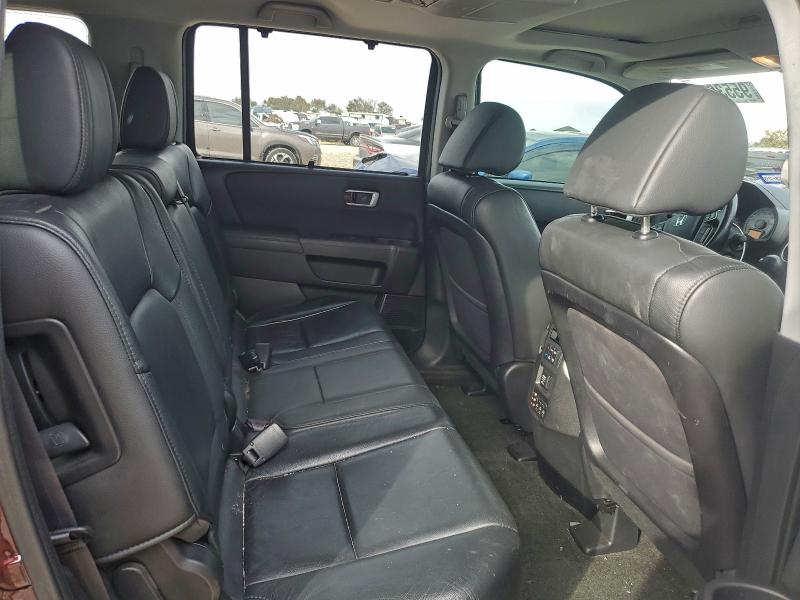 Photo 11 from auction – 2015 HONDA PILOT TOUR with VIN 5FNYF3H94FB004245