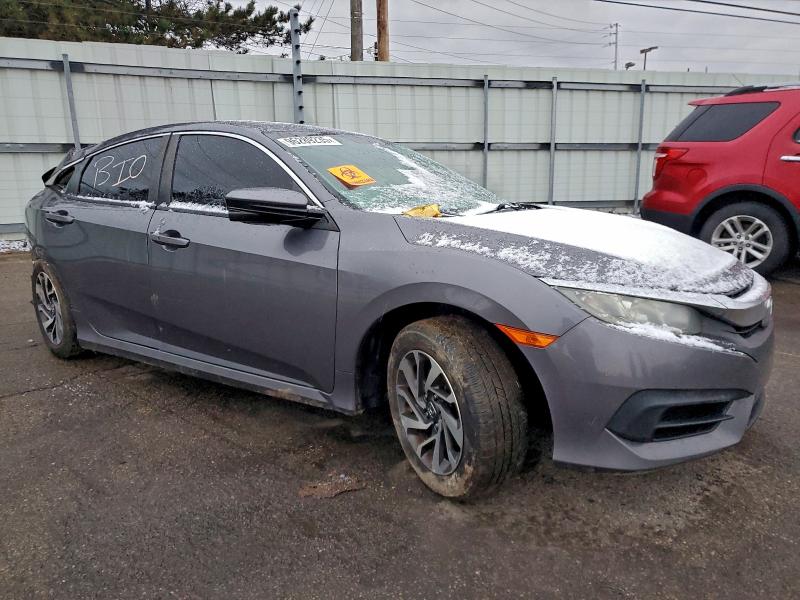 Photo 4 from auction – 2016 HONDA CIVIC EX with VIN 19XFC2F77GE036349